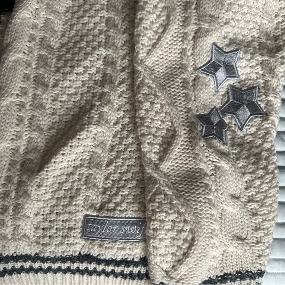 Authentic Taylor Swift Folklore Cardigan - Size XS/S - Picture 3 of 5